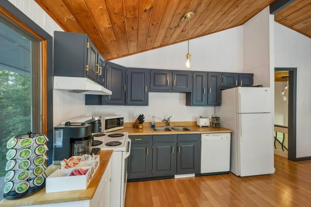 Gunstock & Lakes Region Year Round Chalet 吉尔福特 外观 照片