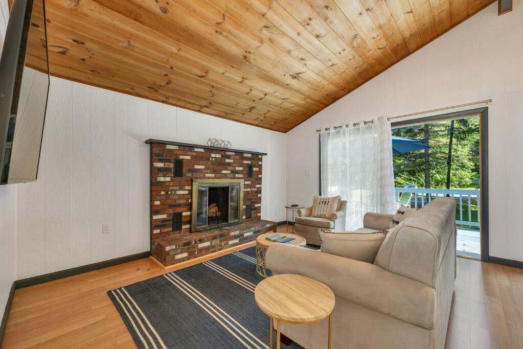 Gunstock & Lakes Region Year Round Chalet 吉尔福特 外观 照片