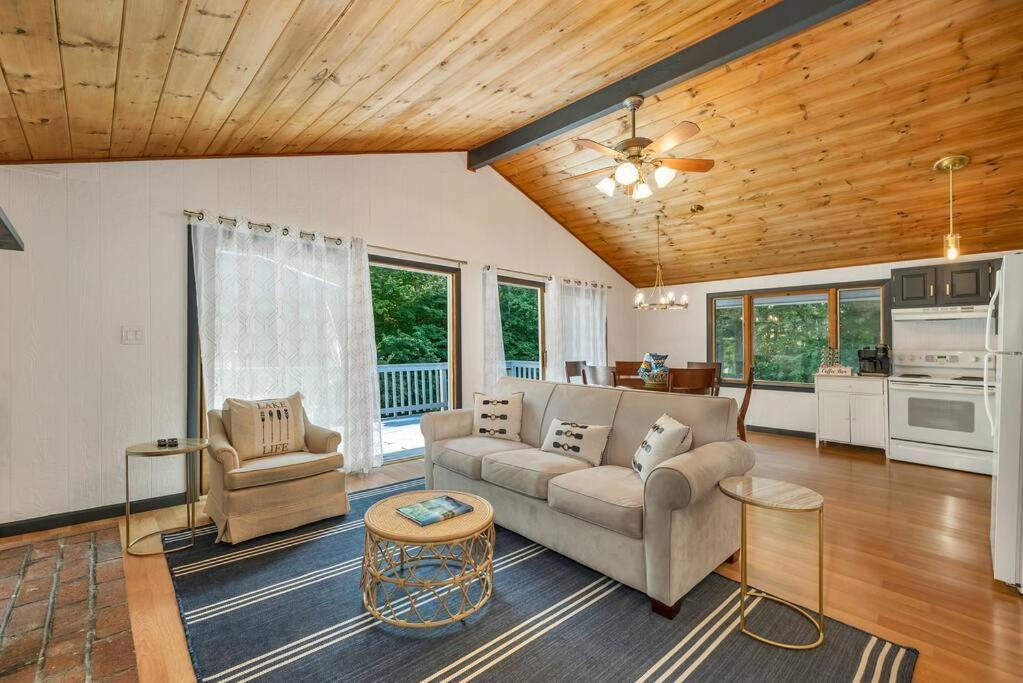 Gunstock & Lakes Region Year Round Chalet 吉尔福特 外观 照片